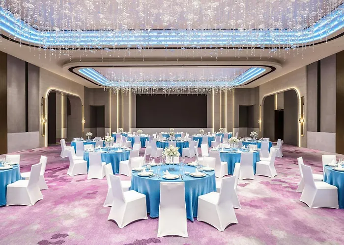 Renaissance Zhuhai Hotel